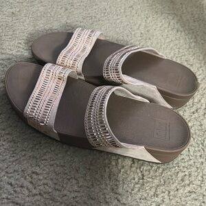 Suede BeJeweled Flt Flops SZ 11